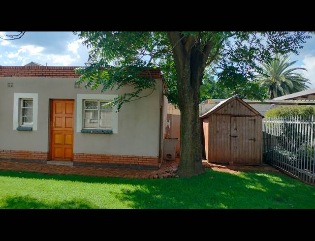 3 BEDROOM FREEHOLD FOR SALE IN DALVIEW